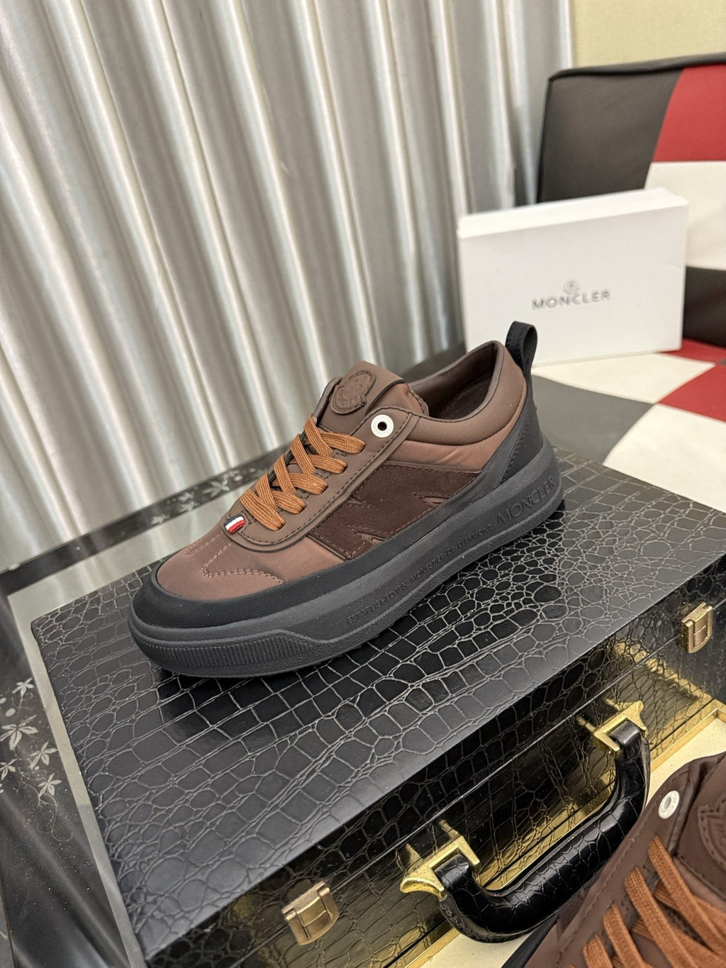 Moncler Men's Dark Brown and Black Low-Top Sneakers